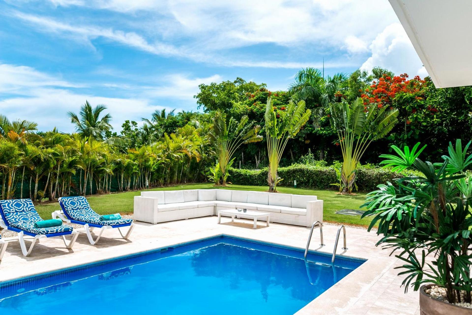 Special Offer! Bueno With Private Pool&beach Pousada